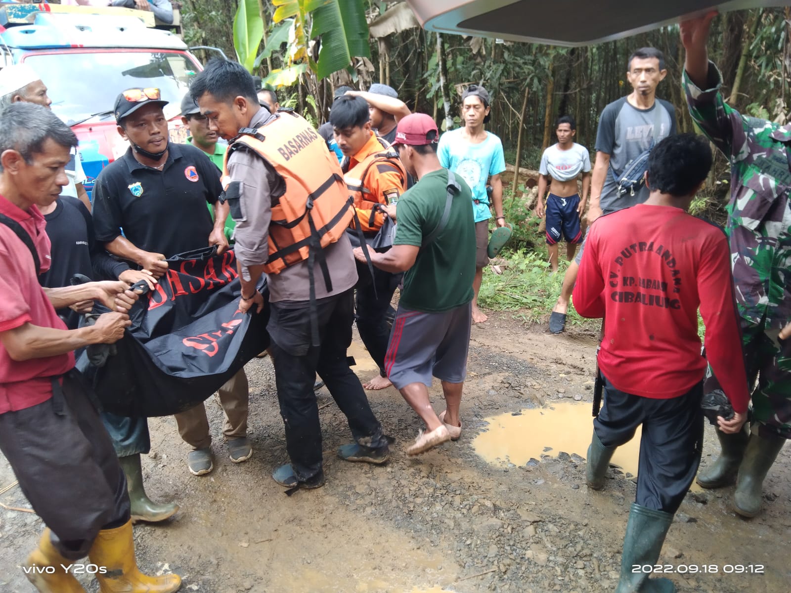 Seorang Pemuda di Cibaliung Hilang Terseret Arus Saat Mancing di Sungai