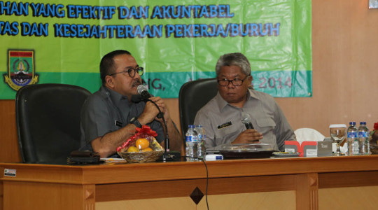 Plt. GUBERNUR MEMBUKA RAKOR DEWAN PENGUPAHAN PROVINSI DAN KABUPATEN/KOTA SE-PROVINSI BANTEN