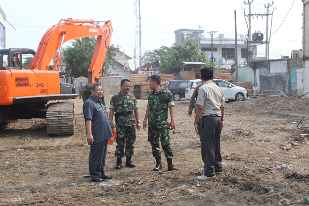 PENINJAUAN LOKASI PEMBANGUNAN SHELTER DI LABUAN - KAB.PANDEGLANG - BANTEN 